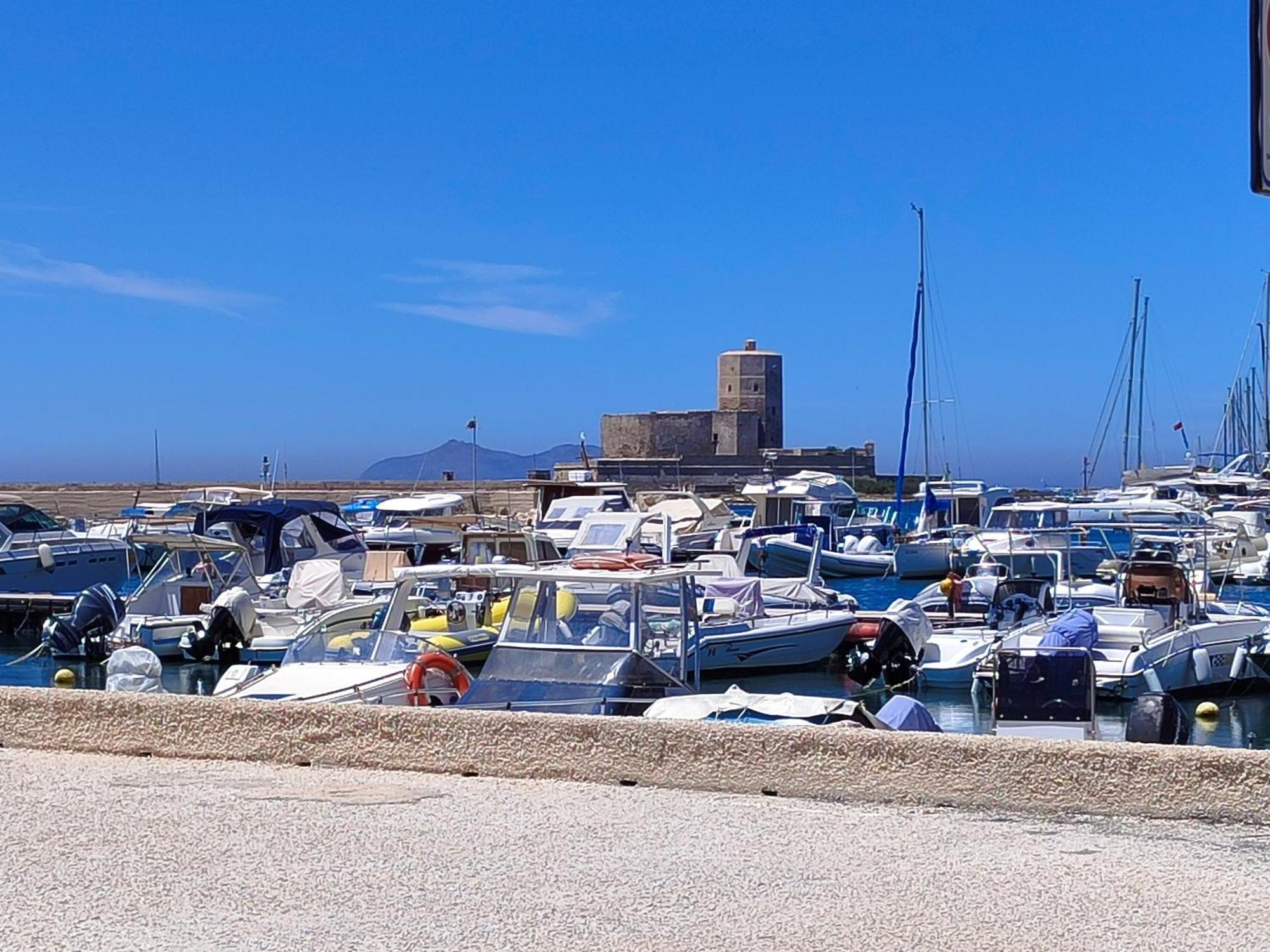 Appartamento Alla Marina Da Pina Trapani Esterno foto